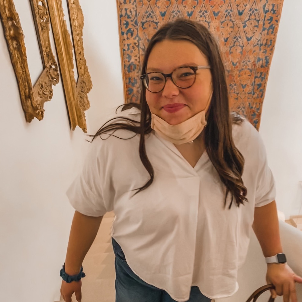 Meet your Posher, Christine